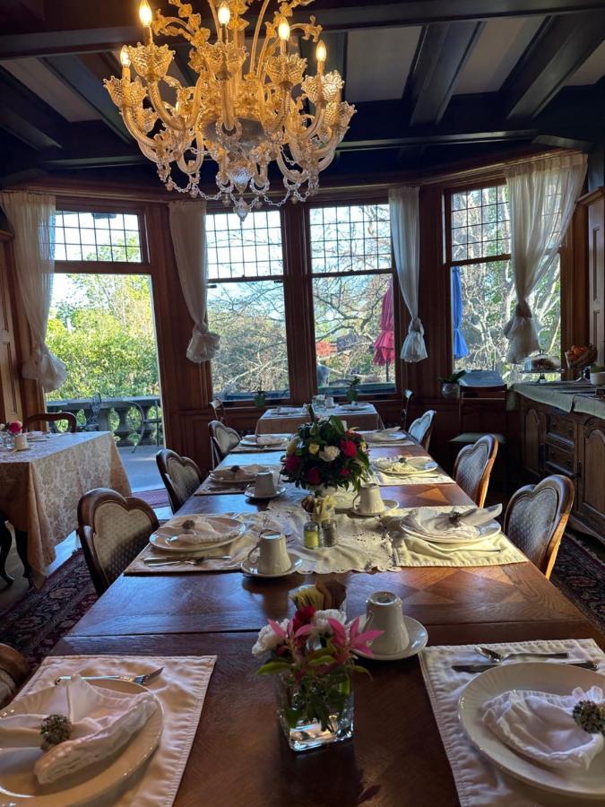 Prior Castle Inn Victoria Luaran gambar