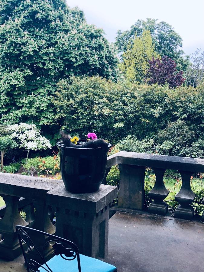 Prior Castle Inn Victoria Luaran gambar