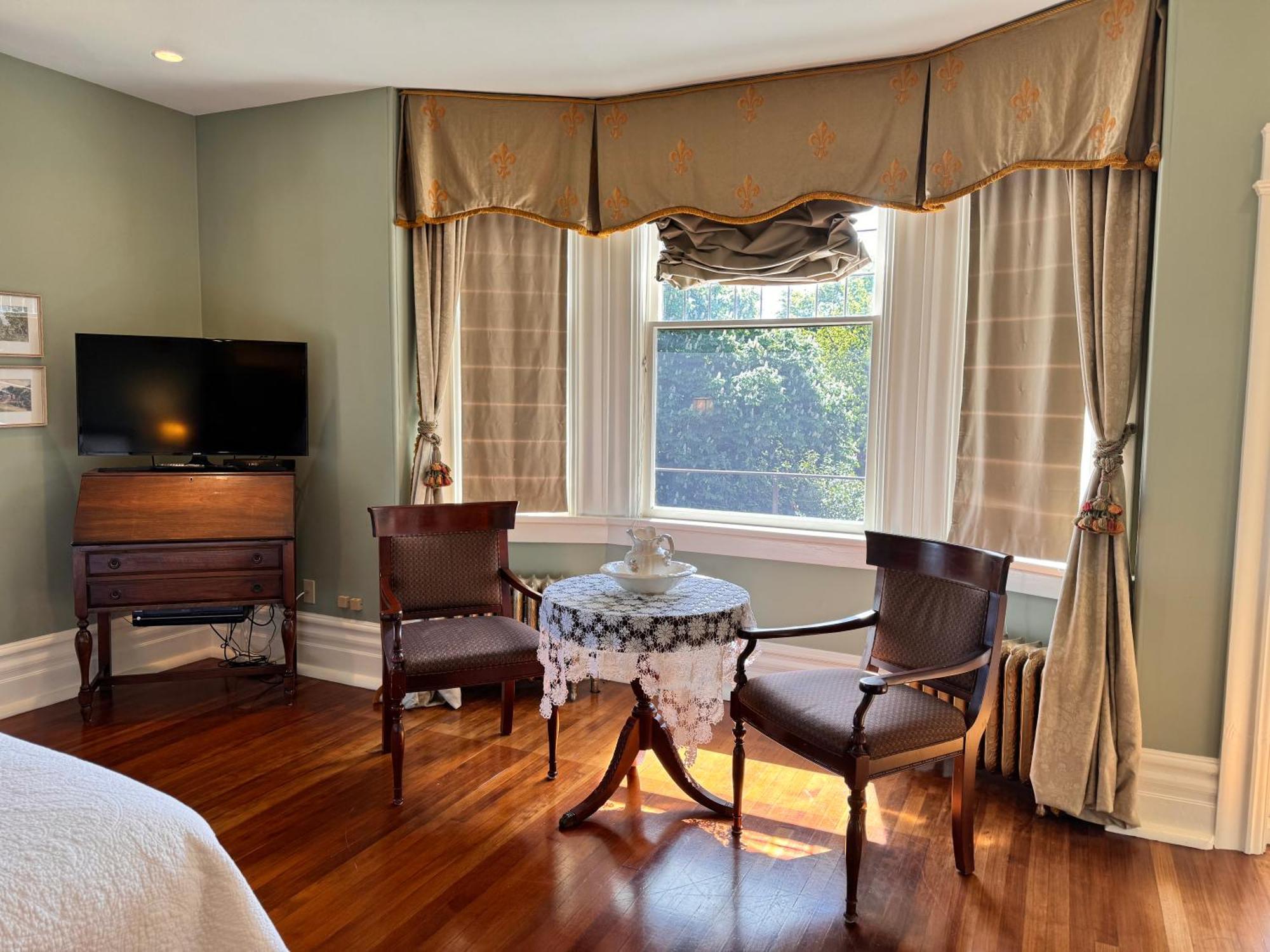 Prior Castle Inn Victoria Luaran gambar