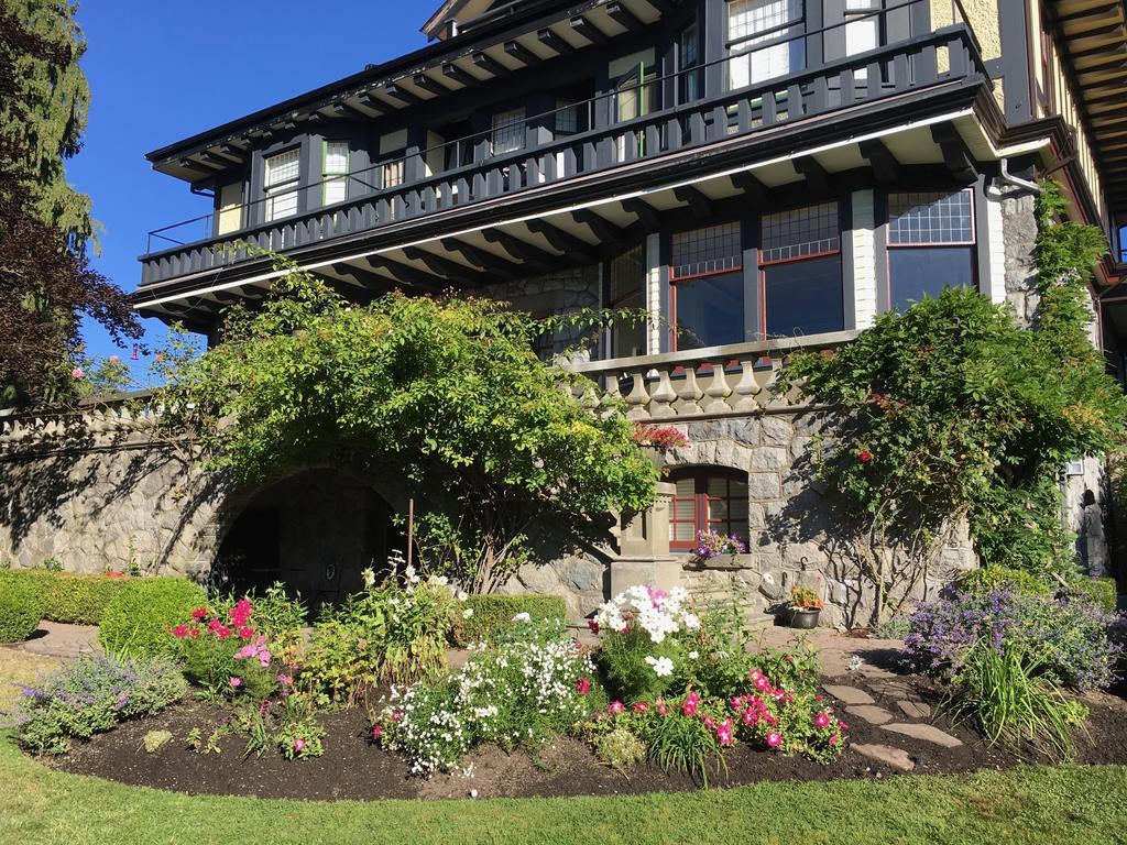 Prior Castle Inn Victoria Luaran gambar